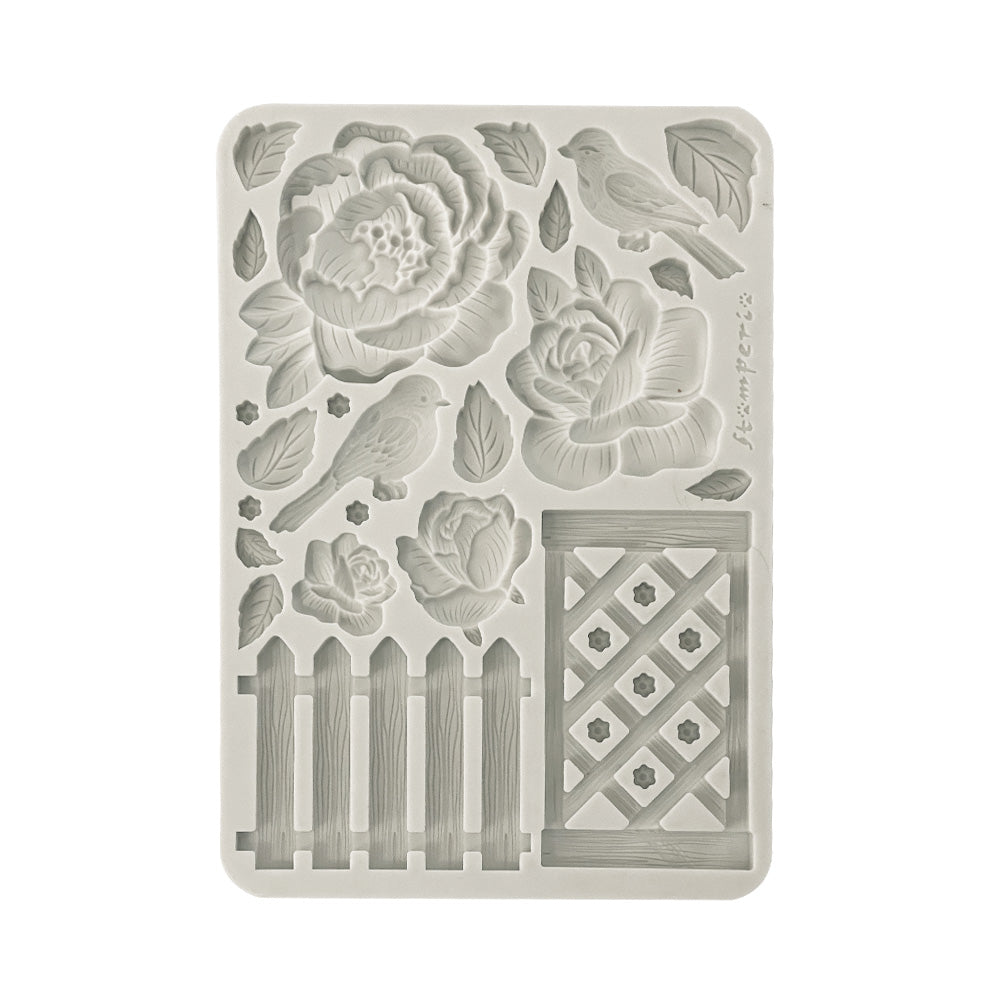 PRE-ORDER Stamperia HOUSE OF ROSES - FENCE A5 Silicone Mixed Media Moulds Resin #KACMA569